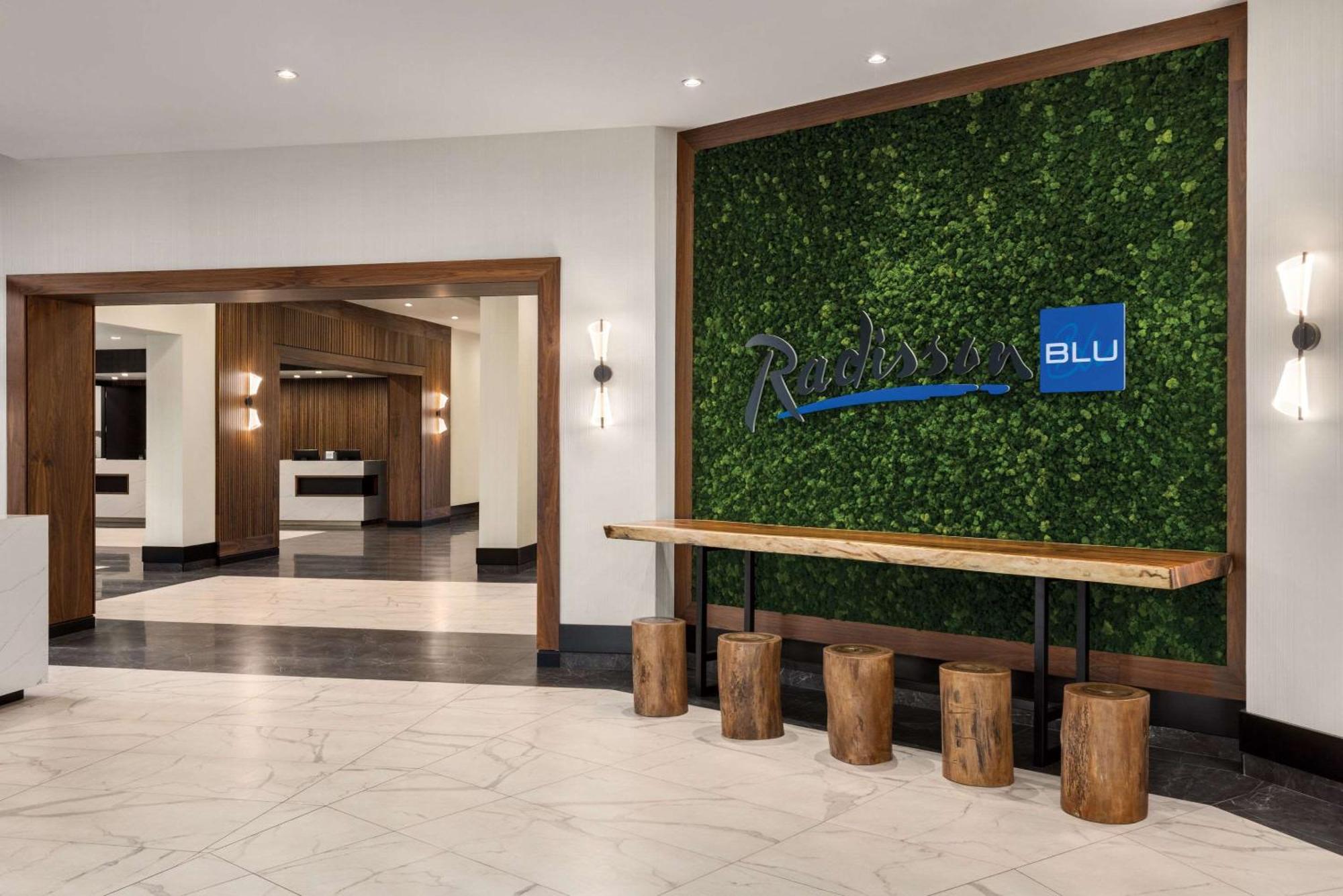 Pacific Gateway Hotel at Vancouver Airport Richmond Extérieur photo