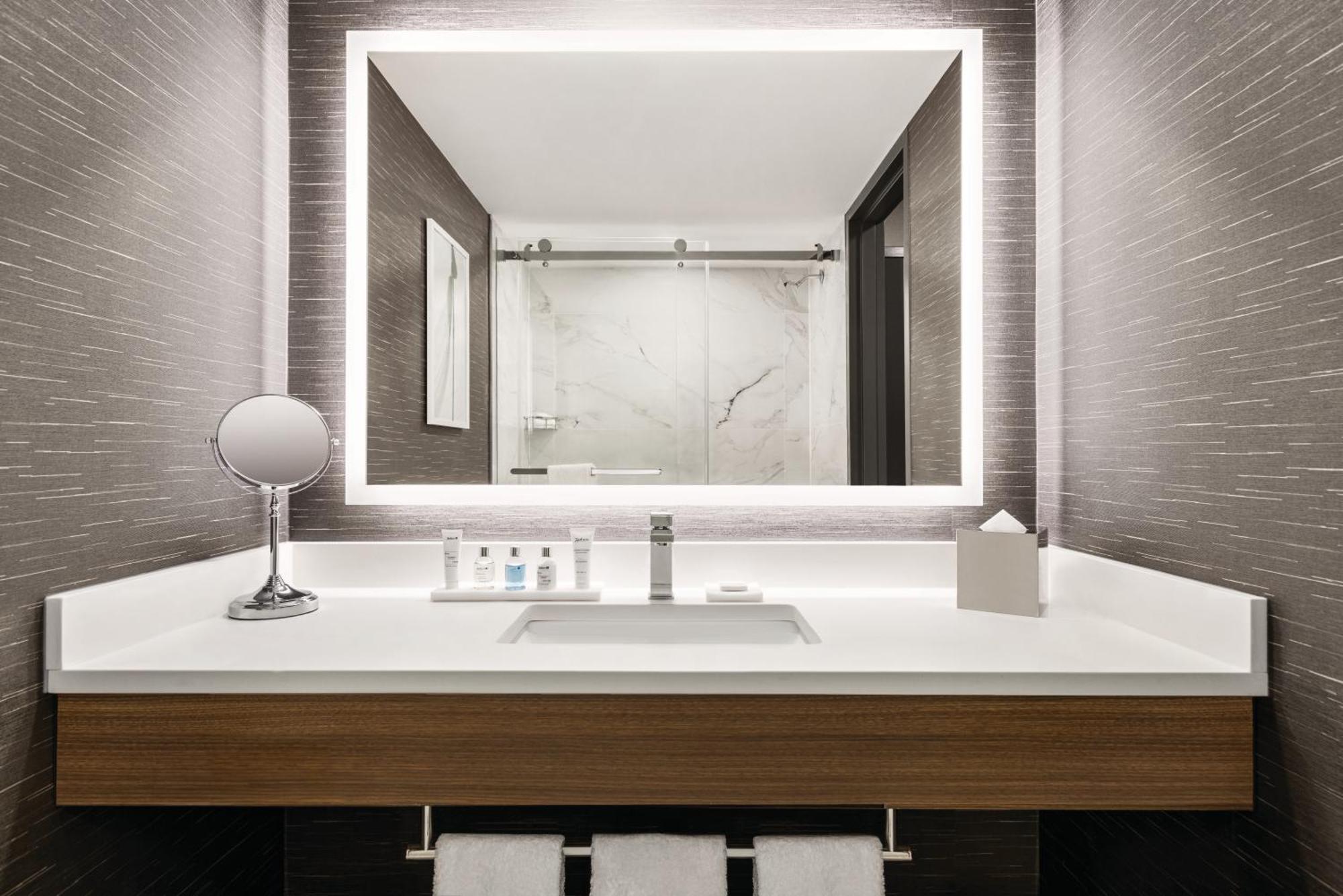 Pacific Gateway Hotel at Vancouver Airport Richmond Extérieur photo